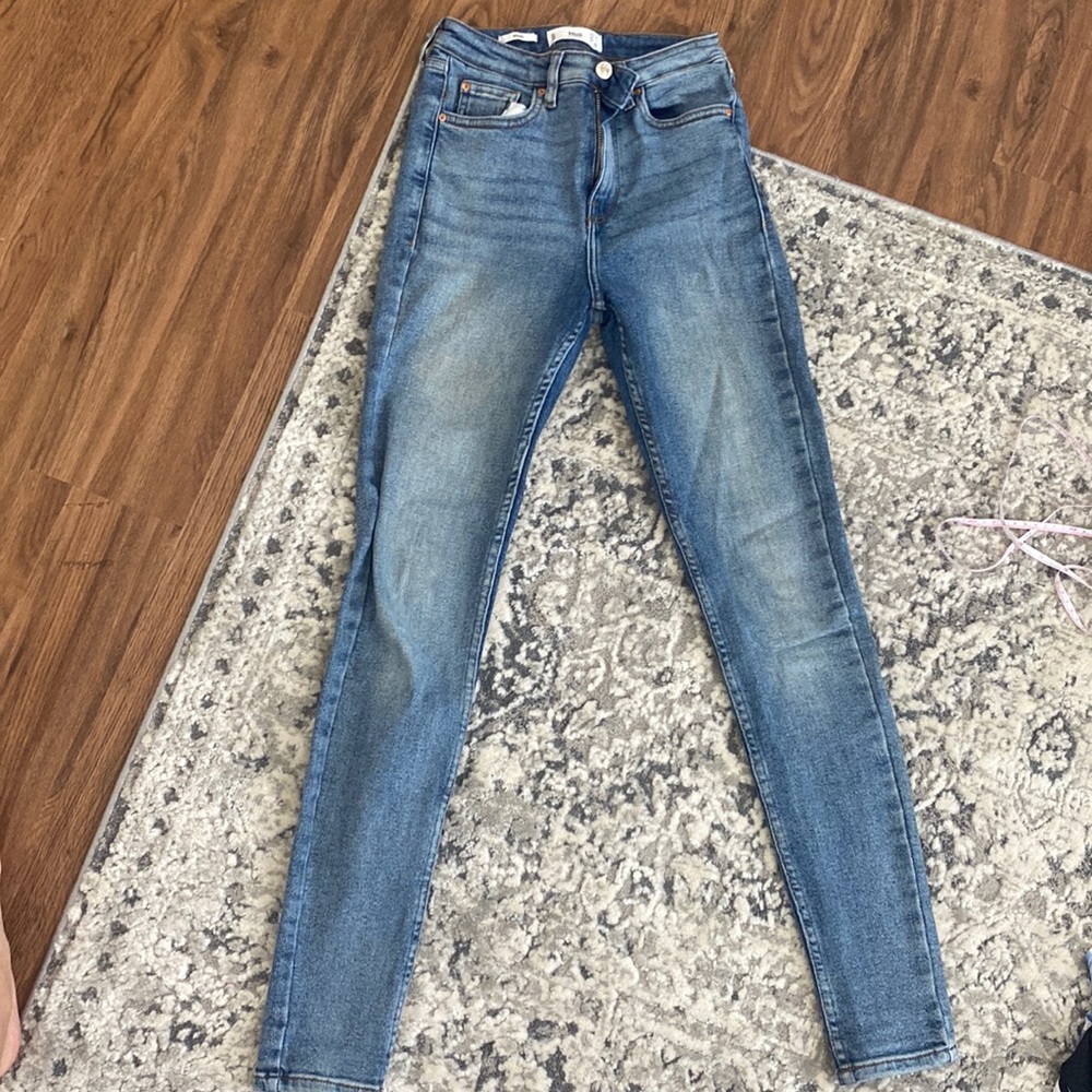 Mango Jeans